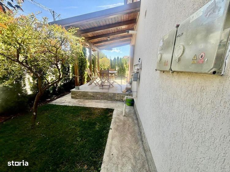 Casă cu 3 camere decomandat cu Teren 150 Mp în Albert