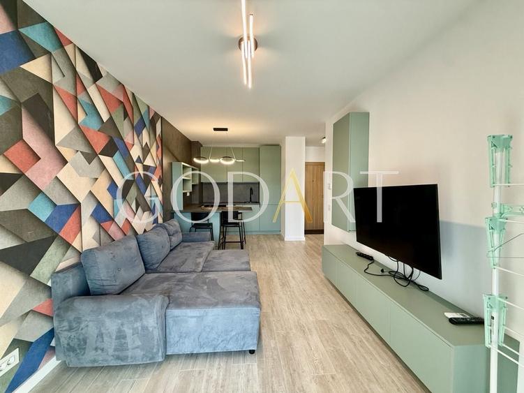 Apartament cu 2 camere decomandat, mobilat în P-ta Presei Libere