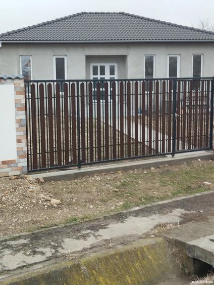Casă cu 3 camere în Slobozia