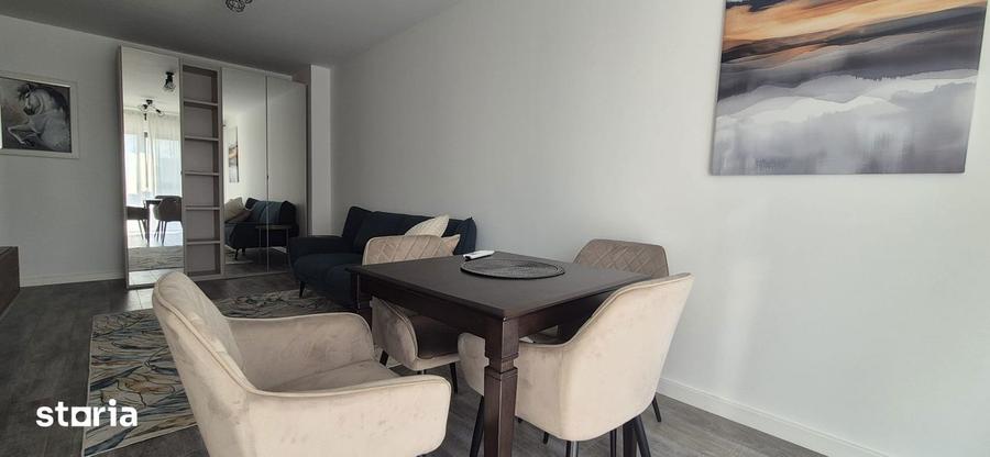 Apartament cu 2 camere decomandat în 1 Mai
