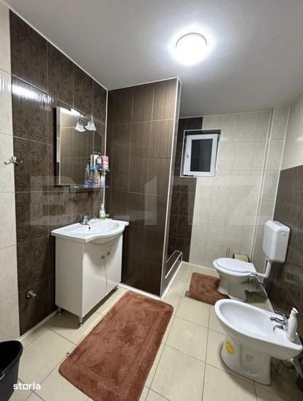Casă cu 4 camere în Șișești