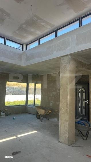 Casă cu 4 camere cu Teren 875 Mp în Central