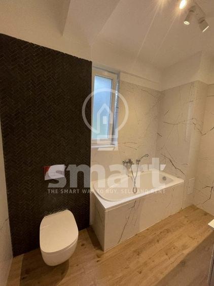 Apartament cu 5 camere semidecomandat, mobilat în Gruia