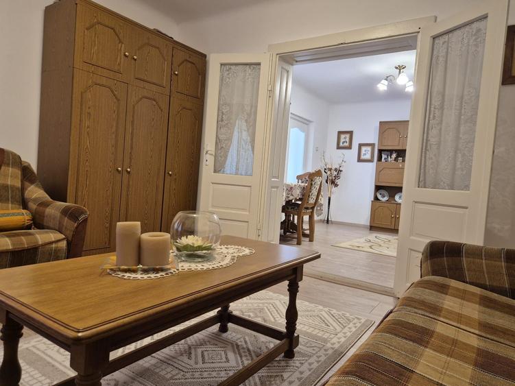 Casă cu 3 camere în Suceagu