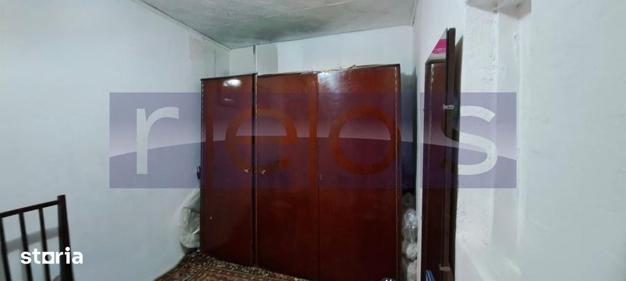 Casă cu 5 camere cu Teren 1100 Mp în Central