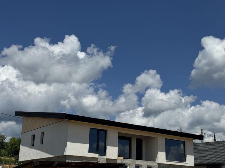 Casă cu 4 camere în Tăuții-Măgherăuș