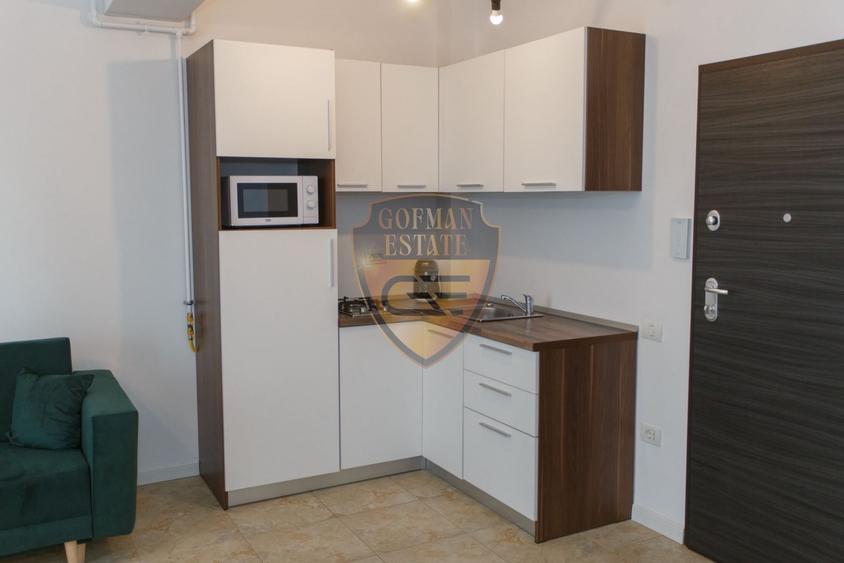 Apartament cu 2 camere semidecomandat, mobilat în Nord
