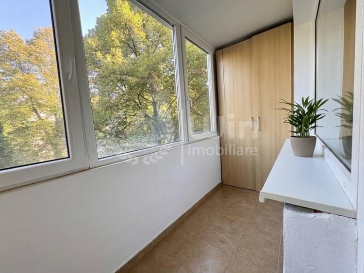 Apartament cu 3 camere semidecomandat, mobilat în Gheorgheni