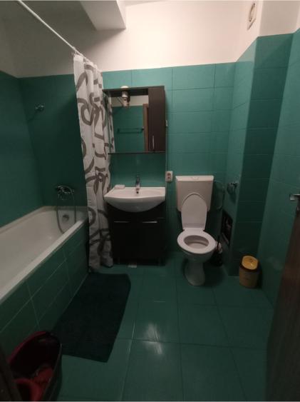Apartament cu 2 camere decomandat în Florești