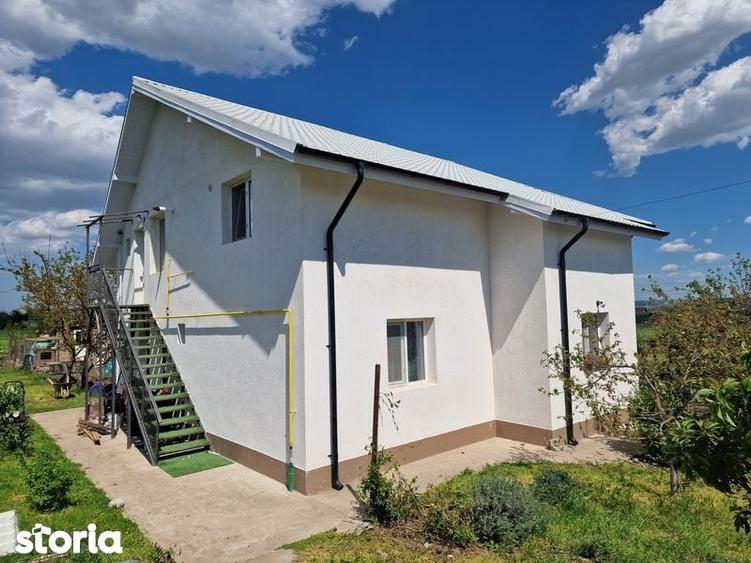 Casă cu 4 camere cu Teren 206 Mp în Tulucești