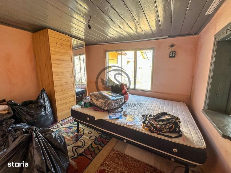 Casă cu 4 camere cu Teren 1100 Mp în Ciorani