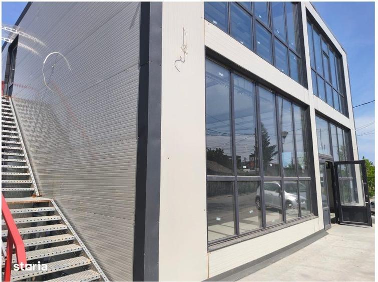 Spațiu comercial, de 375 mp, în Central