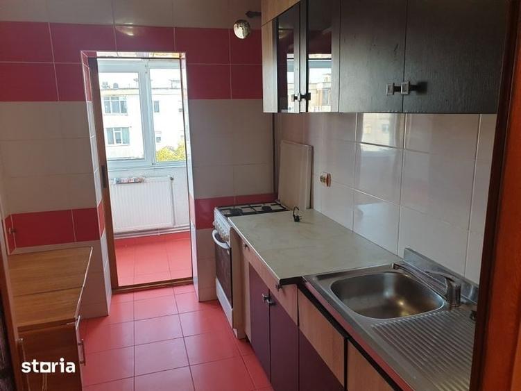 Inchiriez apartament 3 camere - 7