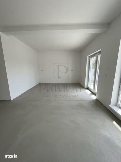 Casă cu 3 camere cu Teren 260 Mp în Moșnița Nouă