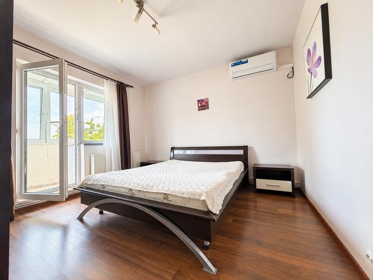 Apartament cu 2 camere decomandat în Soarelui