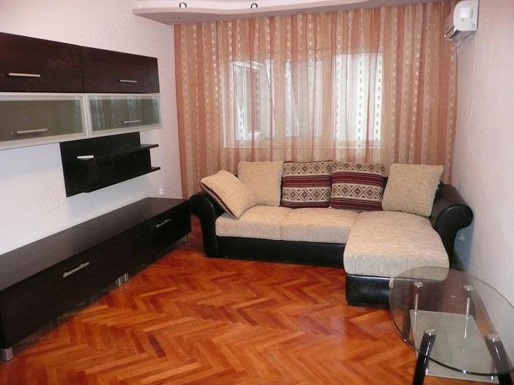 Apartament cu 3 camere semidecomandat în Ultracentral