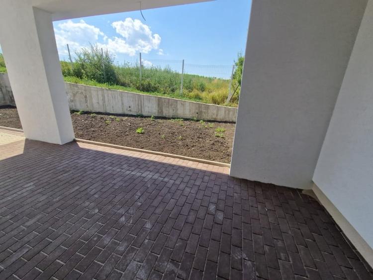 Casă cu 5 camere cu Teren 250 Mp în Șura Mică