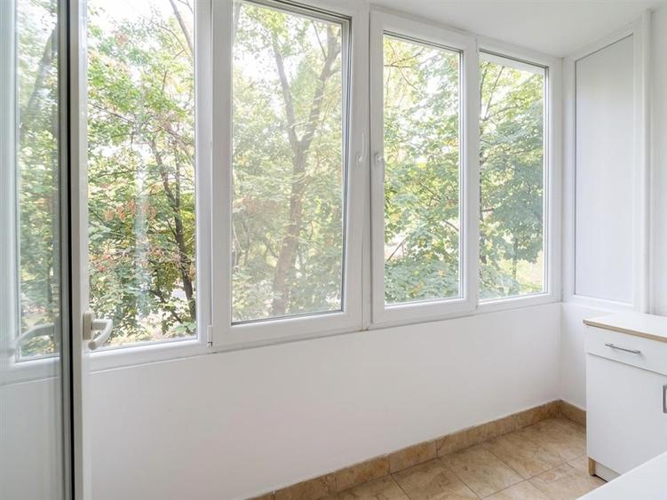 Apartament cu 2 camere semidecomandat în Centru Civic