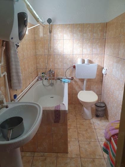 Casă cu 3 camere în Dobriceni