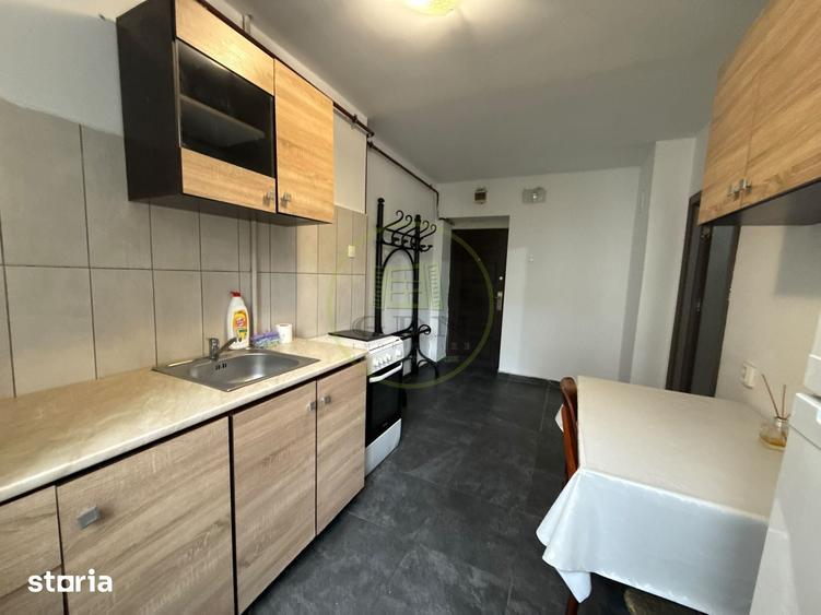 Apartament cu 2 camere semidecomandat în George Enescu