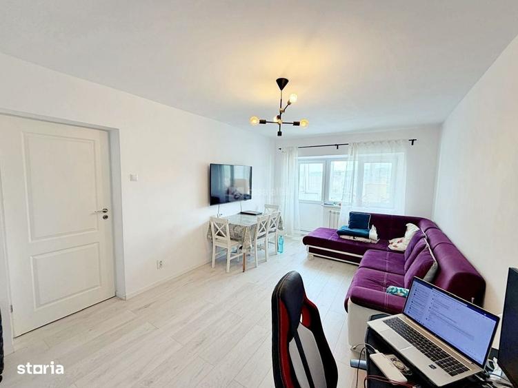 Apartament cu 3 camere decomandat în Alexandru cel Bun