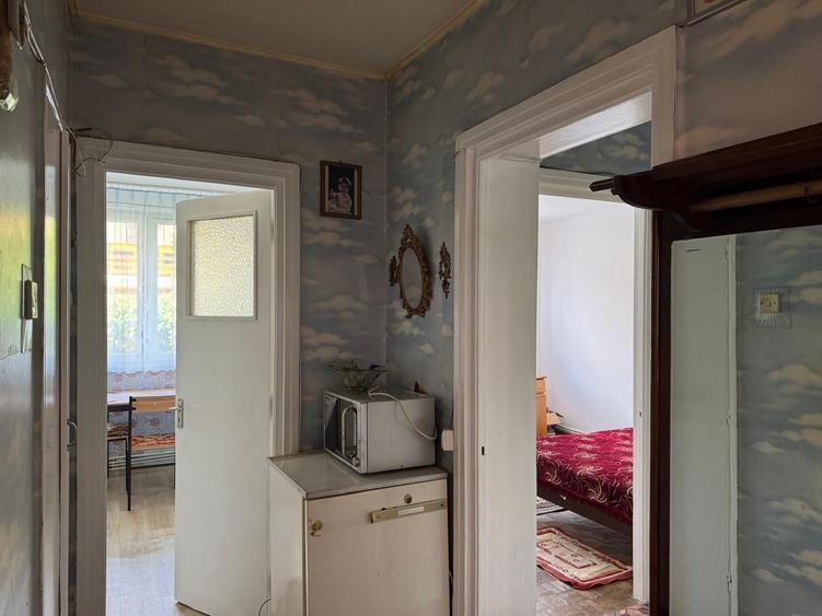 Apartament cu 3 camere decomandat în Grigorescu