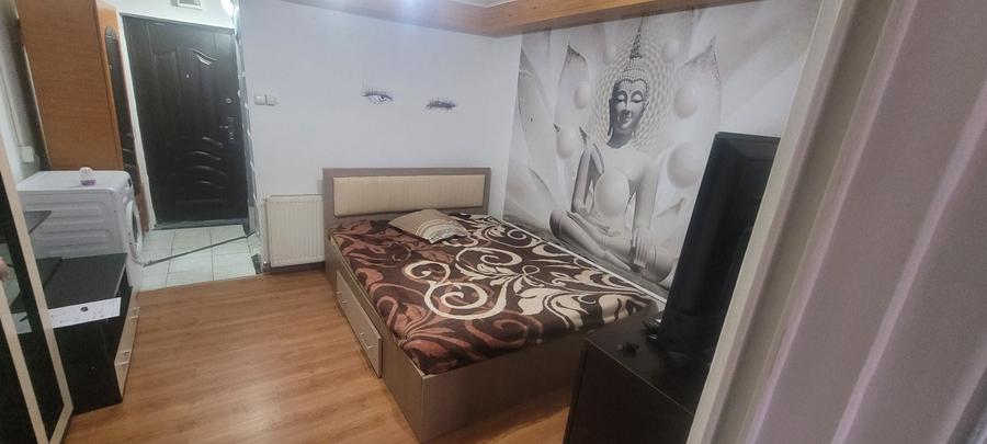 Garsonieră semidecomandată în Central
