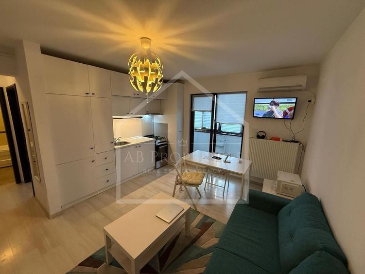 Apartament cu 2 camere semidecomandat, mobilat în Militari