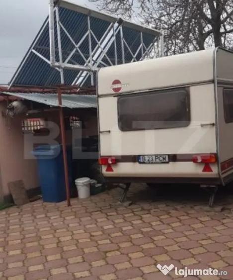 Casă cu 6 camere cu Teren 912 Mp în Pucioasa
