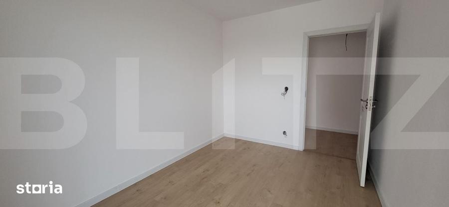 Apartament cu 3 camere semidecomandat în Circumvalațiunii