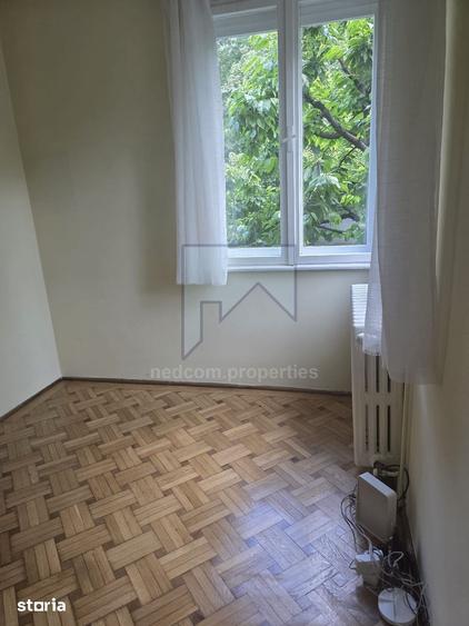 Casă cu 6 camere cu Teren 449 Mp în Cișmigiu