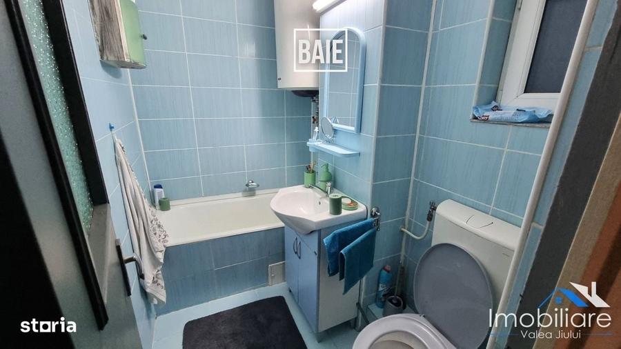 Apartament cu 2 camere decomandat în Petros