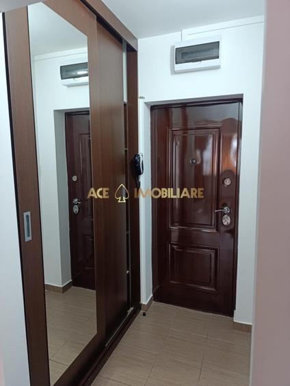 Garsonieră decomandată, mobilată în Dristor