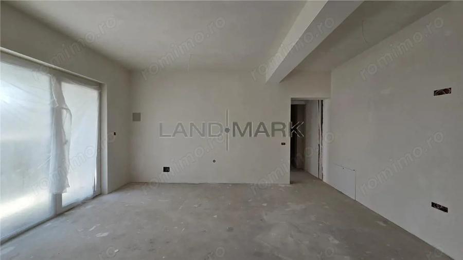 Apartament cu 5 camere în Central