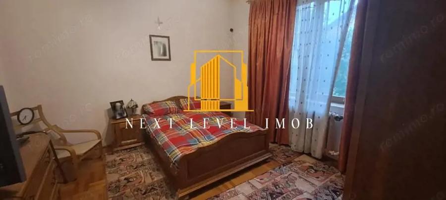 Casă cu 5 camere cu Teren 654 Mp în Eremia