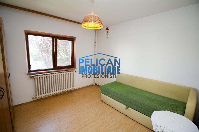 Apartament cu 2 camere decomandat în E3