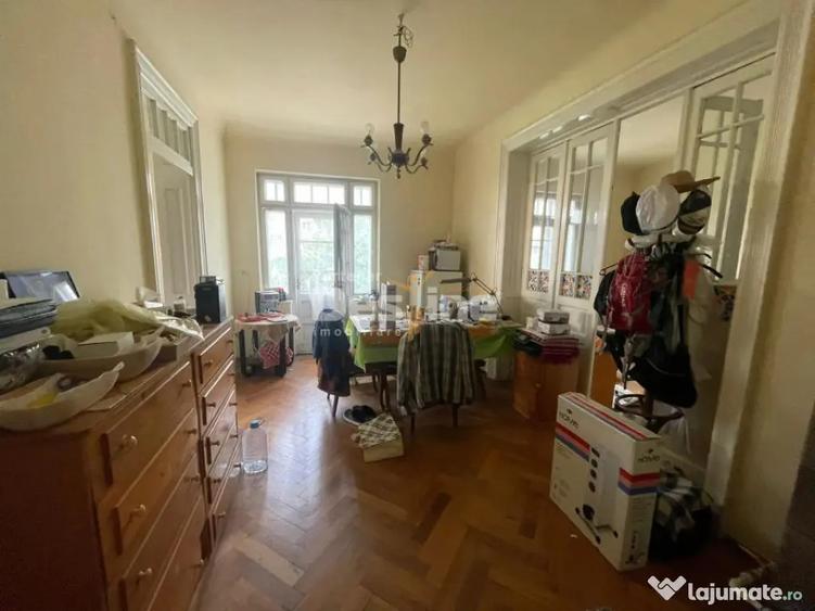 Apartament cu 5 camere decomandat, mobilat în Unirii