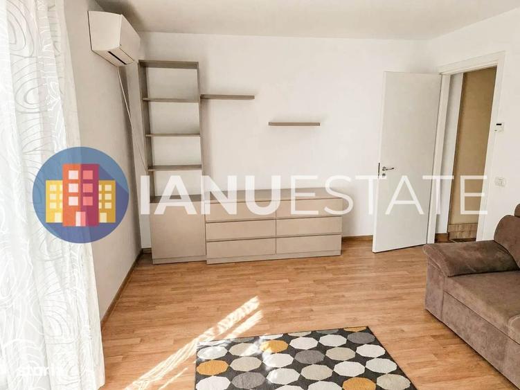 Apartament cu 2 camere decomandat în Titan