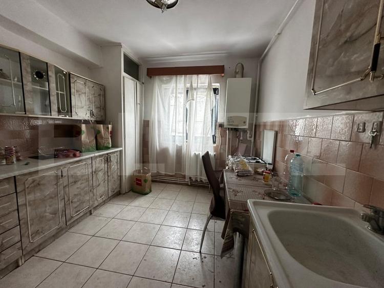 Apartament cu 2 camere decomandat, mobilat în Zlatna