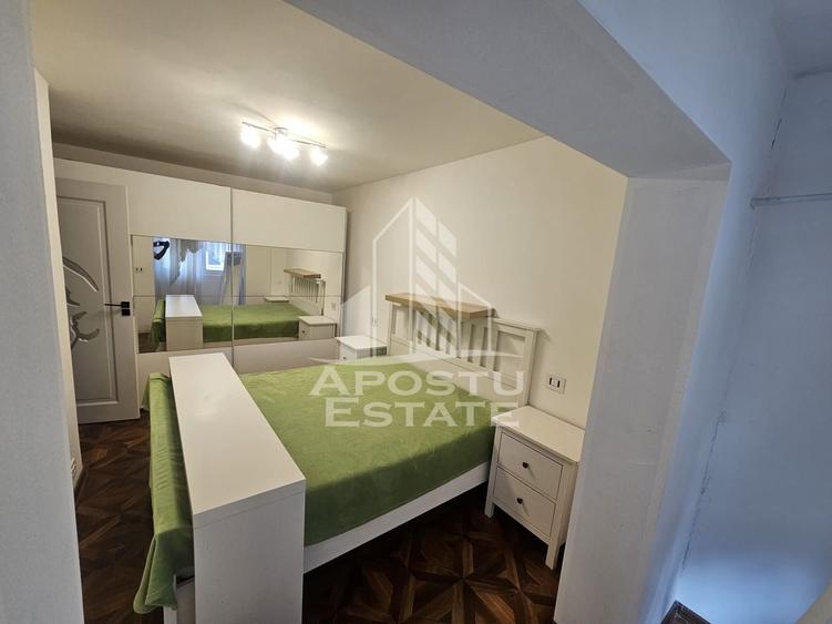 Apartament cu 2 camere nedecomandat în Lipovei