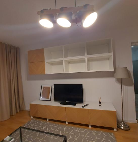 Apartament cu 2 camere decomandat în Basarabia