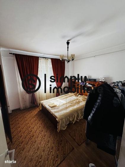 3 decomandate, centrala, 1 Mai - 110 000 Euro - 13