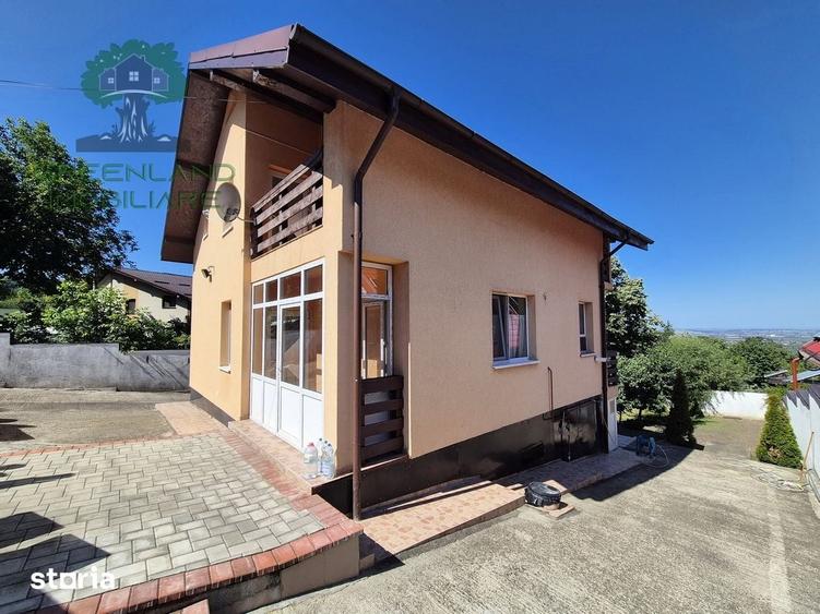 Casă cu 3 camere cu Teren 552 Mp în Bucium