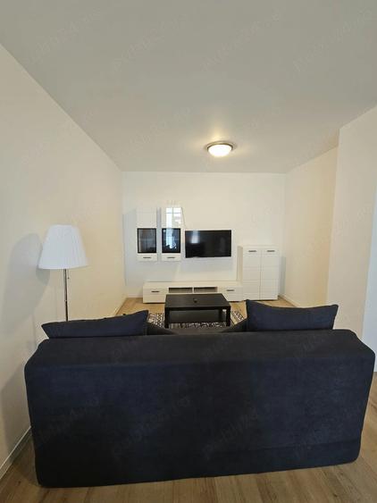 Apartament cu 2 camere decomandat în Torontalului