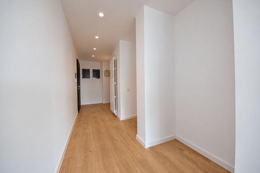 Apartament cu 3 camere decomandat, mobilat în Aviatorilor