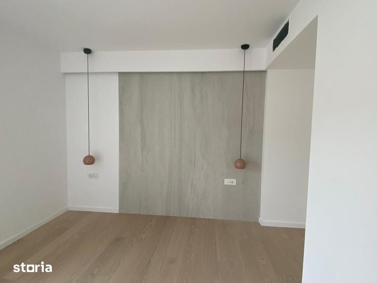 Casă cu 6 camere cu Teren 500 Mp în Centrul Civic