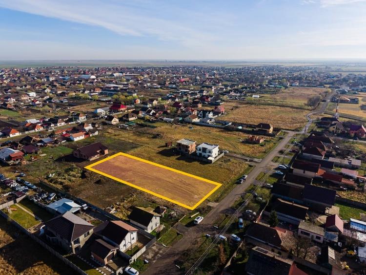 Teren Construcții intravilan de 2056 mp, în Sânandrei