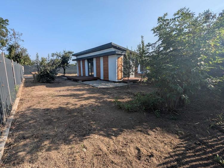 Casă cu 2 camere în Plătărești