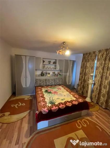 Casă cu 3 camere cu Teren 370 Mp în Smârdan
