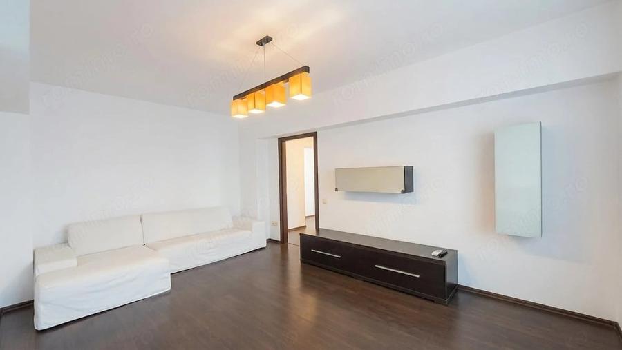 Apartament cu 3 camere în Dristor
